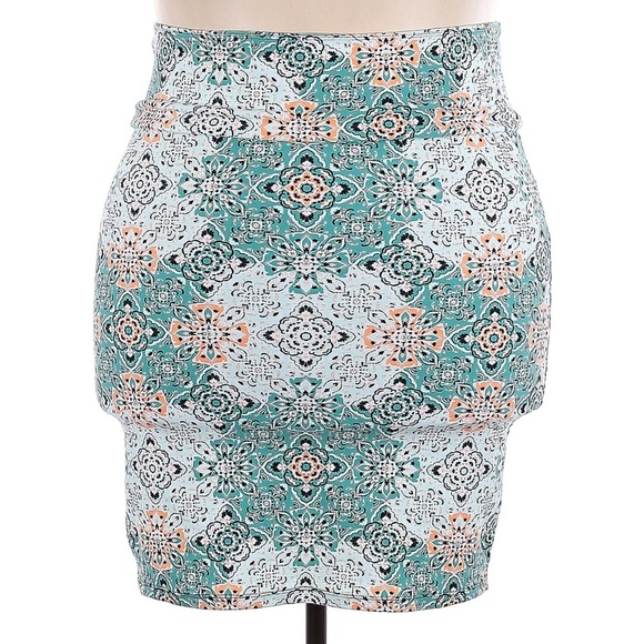 Torrid Floral Geometric Pull-on Pencil Skirt Teal Orange Stretchy Plus Size 3X - Picture 2 of 5